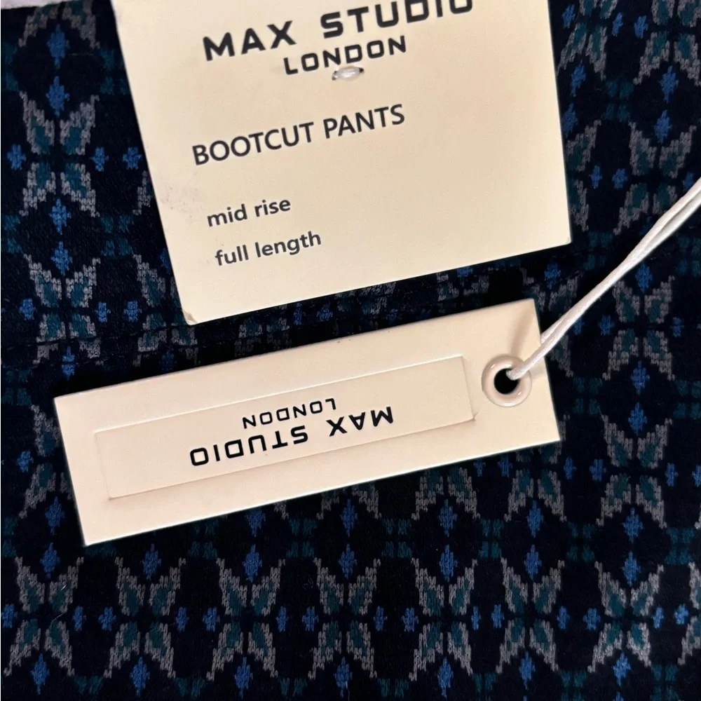 Women's Printed Ponte Bootleg Pant - Picture 4 of 10